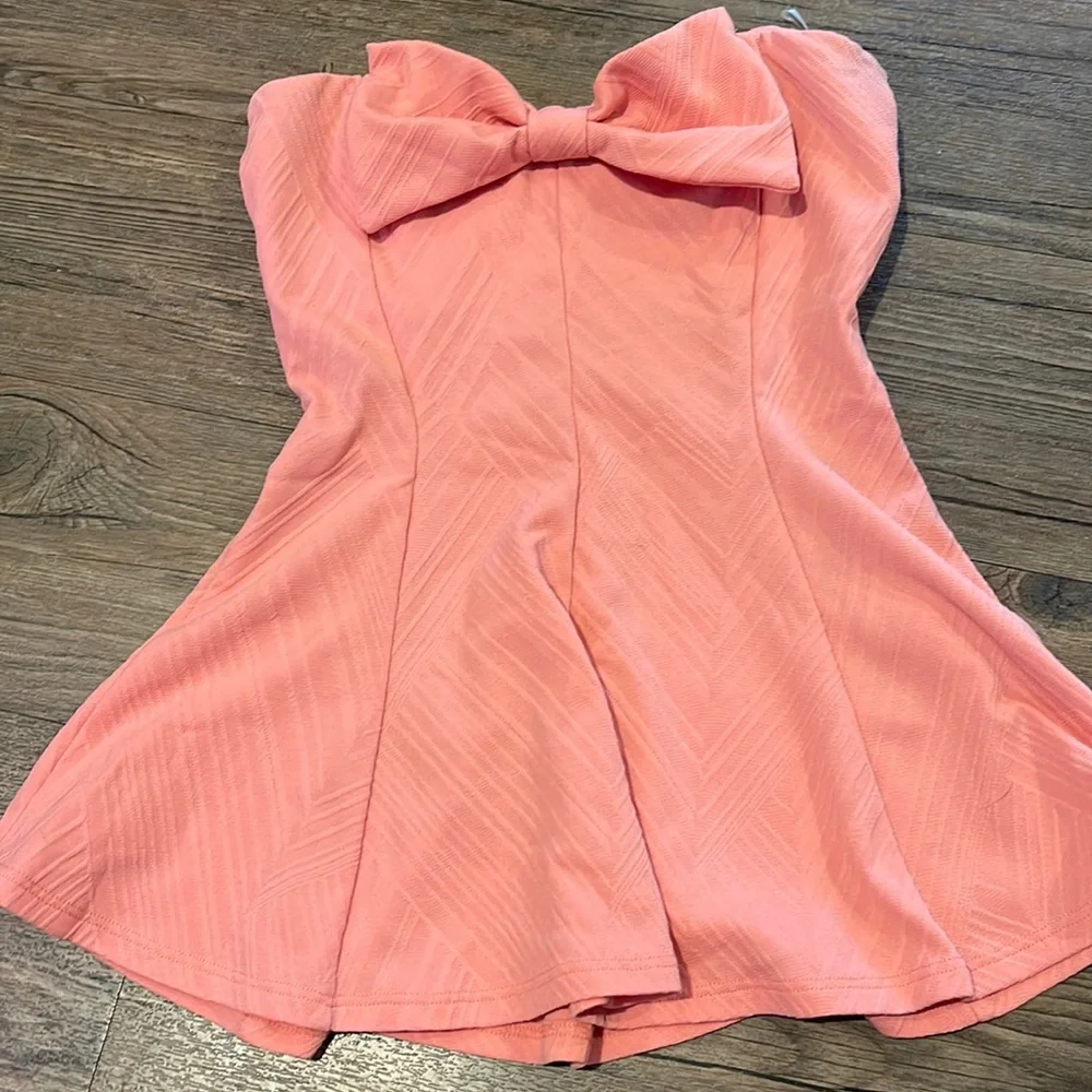 ModCloth | Strawberry Ice Top - Picture 3 of 9